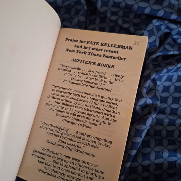 jupiter's bones - Picture 4 of 7